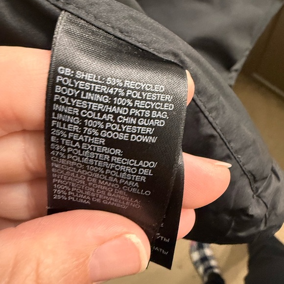 North face vest 550 - Picture 4 of 5